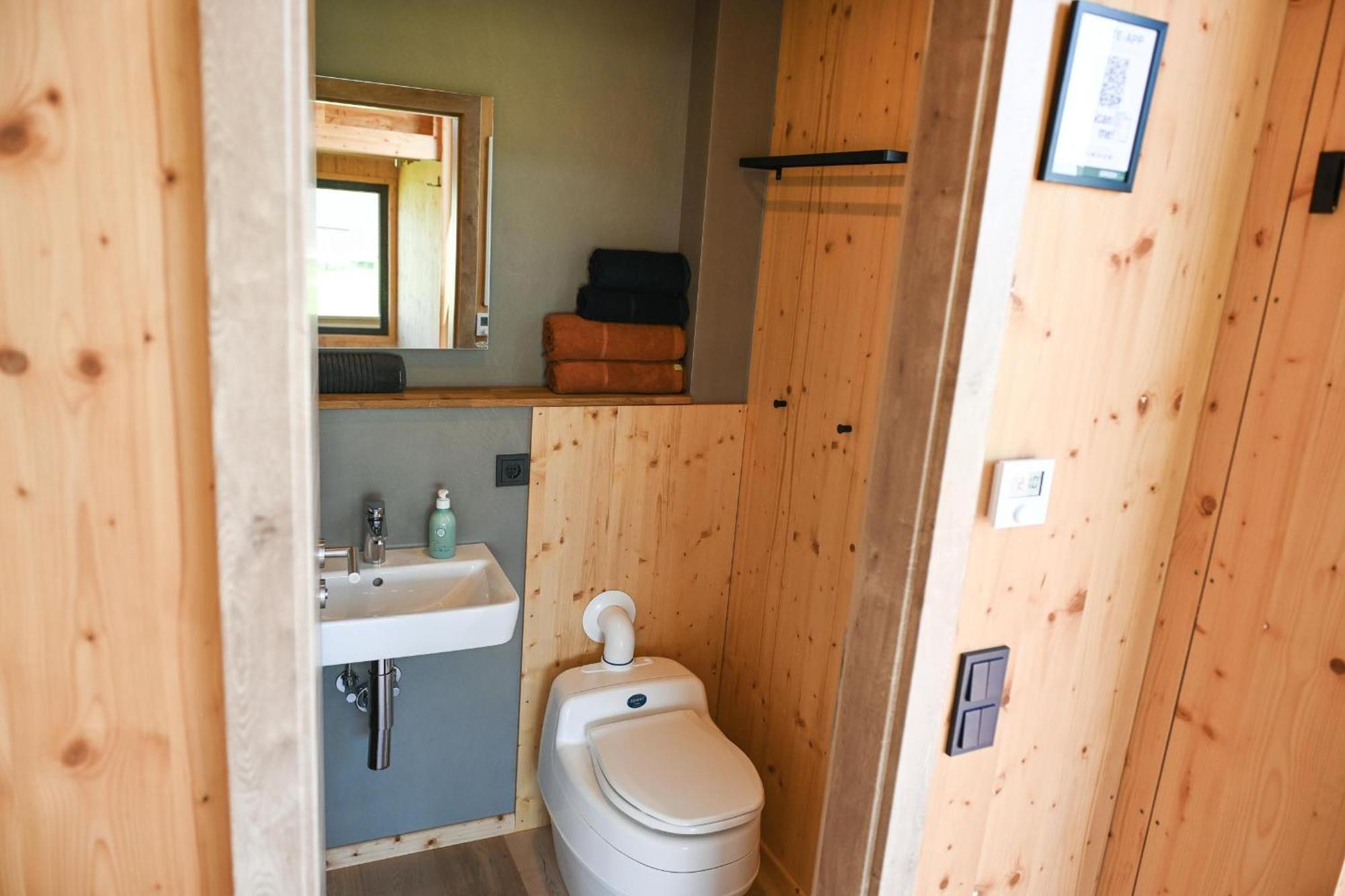 Tiny House Nature 12 Innenlage - Green Tiny Village Harlesiel Carolinensiel Luaran gambar